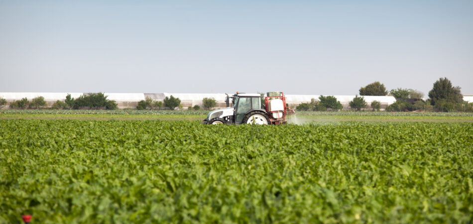 Tractor,fumigating,fields